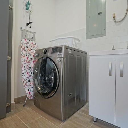 Lively 1Br In Casco Viejo Lägenhet Panama City Exteriör bild